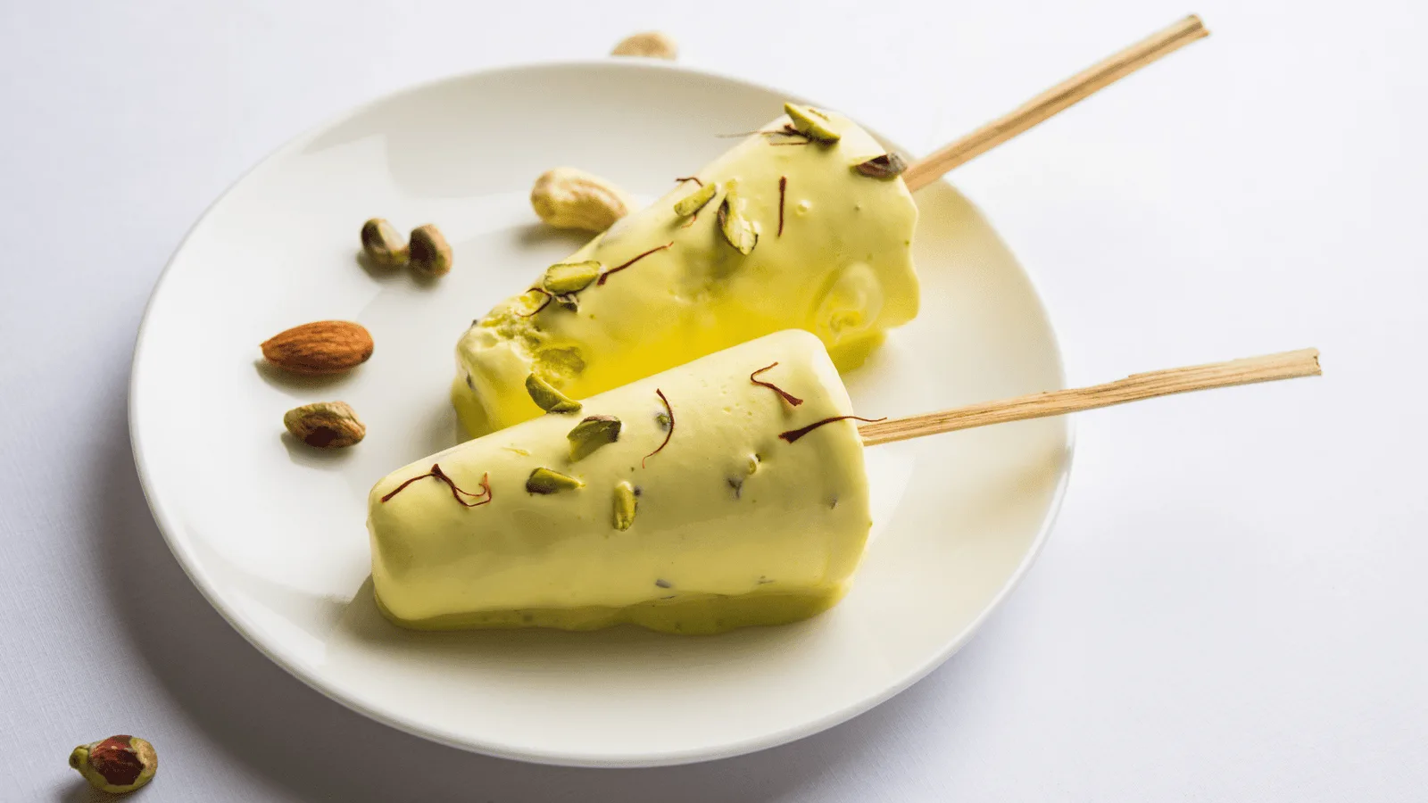 Kashmiri Saffron Kulfi: Irresistible Creamy Frozen Dessert with Pistachios