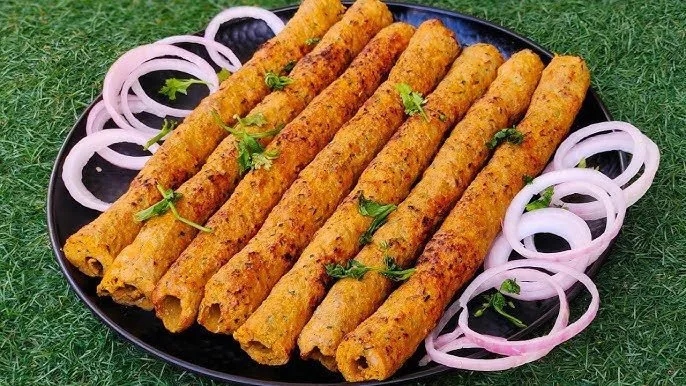 Kashmiri Saffron Seekh Kebabs: Juicy Minced Meat Skewers