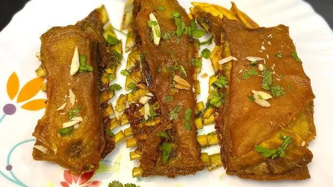 Kashmiri Saffron Tabak Maaz: Fried Ribs with Golden Spice